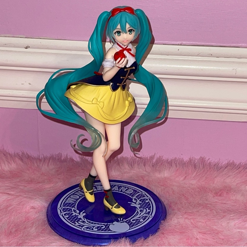 2 miku hatsune vocaloid anime figure statues Snow White wonderland rody lolita - Picture 8 of 12